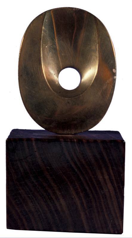 Upright Solitary Form