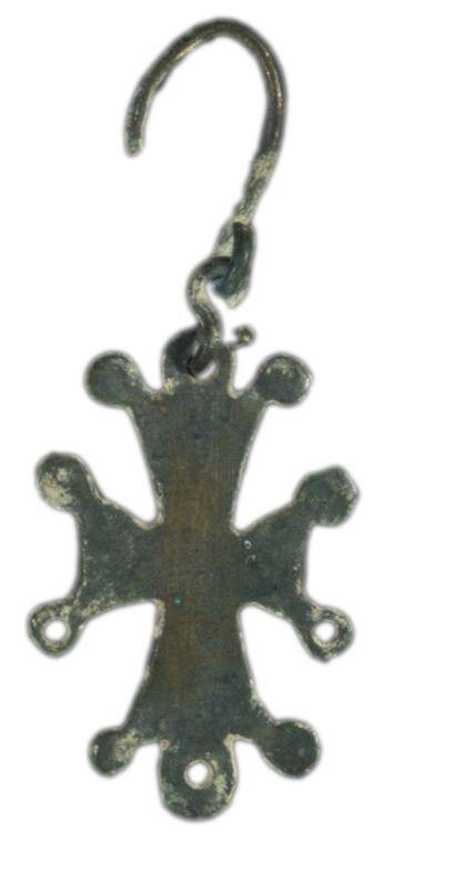 Cross with chain