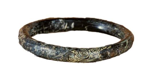 Painted glass bracelet