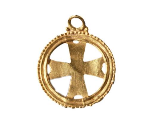 Pendant, cross in a circle