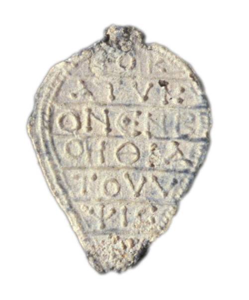 Pear-shaped amulet