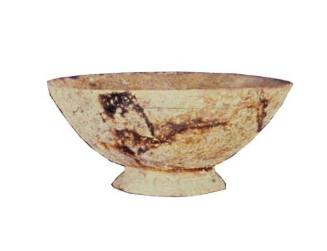 Lead glazed coarse incised bowl